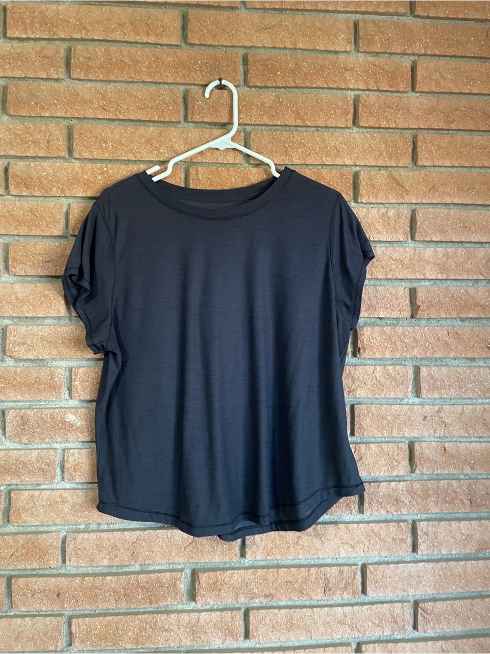 Old Navy Black Short Sleeve Crewneck Tee